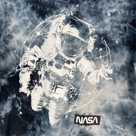 NASA T-Shirt SZ M Blue Tie Dye with Astronaut in Space Graphic Cotton Space Soft - Picture 2 of 8